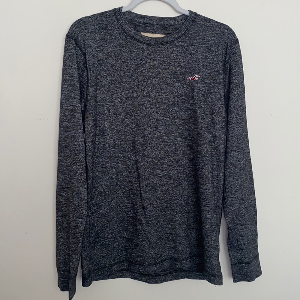 Hollister Men’s Long Sleeve Grey Top-Size M